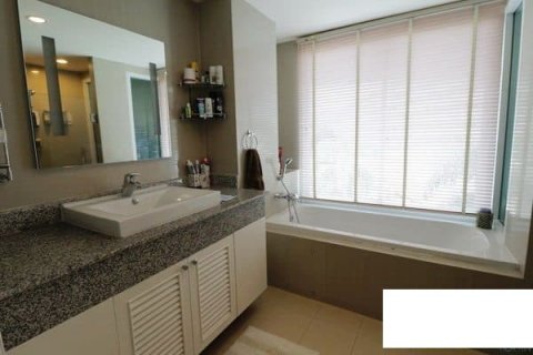 Кондоминиум с 2 спальнями в Хуа Хине, Таиланд № 125247 - фото 12