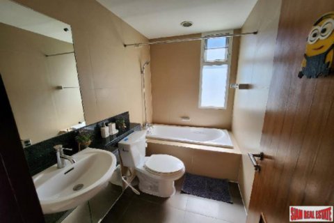 Квартира в Бангкоке, Таиланд с 2 спальнями  № 125645 - фото 8