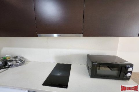 Квартира в Бангкоке, Таиланд с 2 спальнями  № 125645 - фото 9