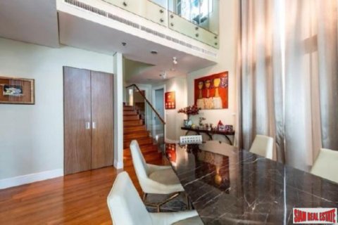 Apartment in Bangkok, Thailand 3 bedrooms № 125643 - photo 15