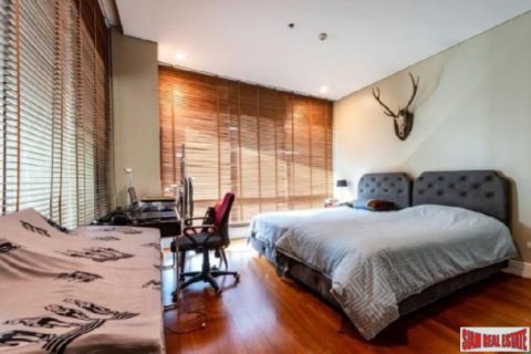 Apartment in Bangkok, Thailand 3 bedrooms № 125643 - photo 7