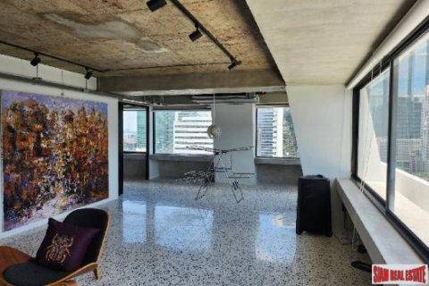 Apartment in Bangkok, Thailand 3 bedrooms № 125644 - photo 12