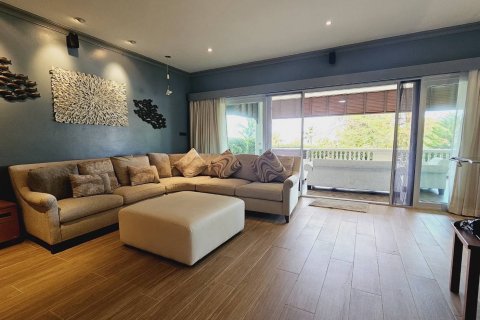 Condo in Pattaya, Thailand, 2 bedrooms  № 104436 - photo 2