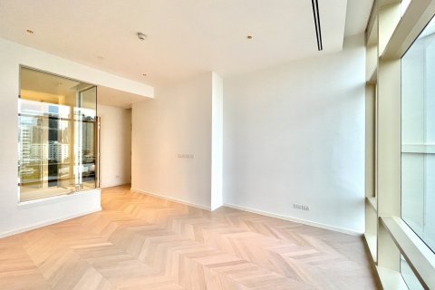 Condo in Sathon, Bangkok, Thailand, 2 bedrooms  № 123898 - photo 1