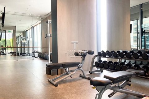 Condo in Watthana, Bangkok, Thailand, 3 bedrooms  № 123900 - photo 18