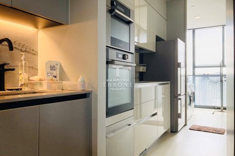Condo in Watthana, Bangkok, Thailand, 3 bedrooms  № 123900 - photo 19
