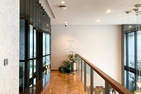 Condo in Watthana, Bangkok, Thailand, 3 bedrooms  № 123900 - photo 13