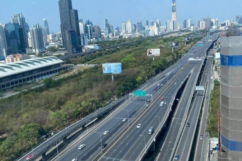 Condo in Ratchathewi, Bangkok, Thailand, 1 bedroom  № 123899 - photo 8