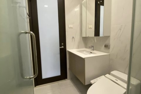 Condo in Ratchathewi, Bangkok, Thailand, 1 bedroom  № 123899 - photo 2