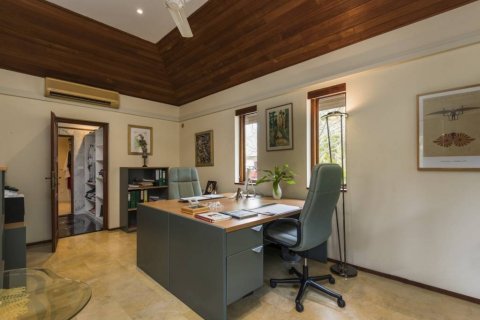 Вилла в Паттайе, Таиланд с 6 спальнями  № 121045 - фото 7