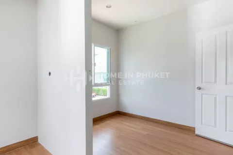 House in Phuket, Thailand 3 bedrooms № 131515 - photo 22