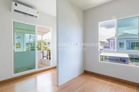 House in Phuket, Thailand 3 bedrooms № 131515 - photo 21