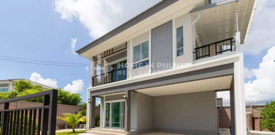 House in Phuket, Thailand 3 bedrooms № 131515