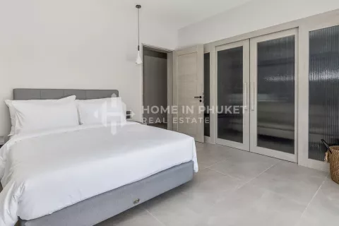 House in Phuket, Thailand 4 bedrooms № 131513 - photo 26