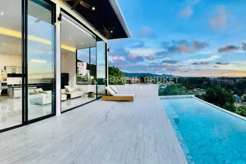 House in Phuket, Thailand 5 bedrooms № 131514 - photo 2