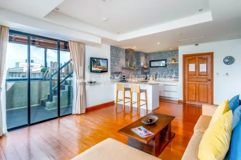 Condo in Phuket, Thailand, 2 bedrooms  № 131198 - photo 3