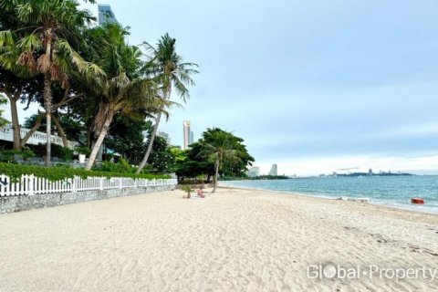 Кондоминиум с 3 спальнями в Паттайе, Таиланд № 100817 - фото 2