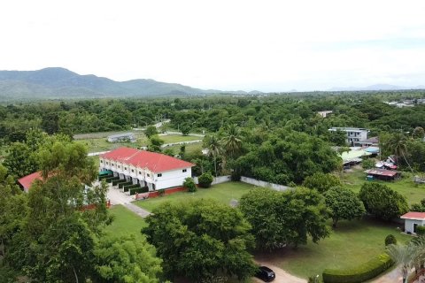 House in Hua Hin, Thailand 8 bedrooms № 125437 - photo 4