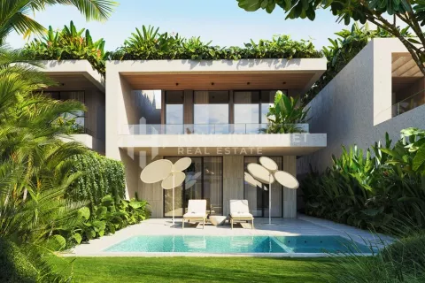 Дом в Чалонге, Таиланд с 3 спальнями  № 131618 - фото 1