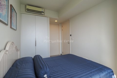Condo in Bang Lamung, Thailand, 2 bedrooms  № 123527 - photo 10
