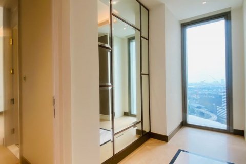Condo in Khlong San, Bangkok, Thailand, 2 bedrooms  № 123838 - photo 3