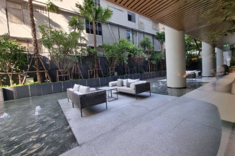 Condo à Bang Rak, Bangkok, Thaïlande, 2 chambres  № 123841 - photo 16