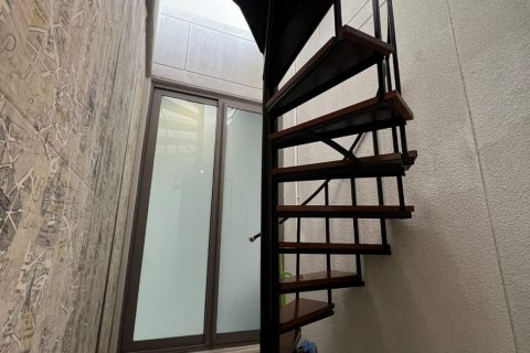 Кондоминиум с 4 спальнями в Ваттхане, Бангкок, Таиланд № 123844 - фото 16