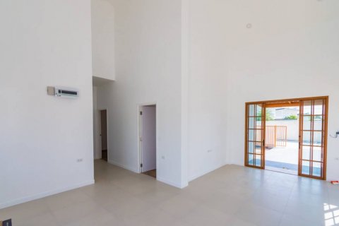 Дом в Хуа Хине, Таиланд с 3 спальнями  № 94363 - фото 5