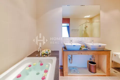 Condo in Phuket, Thailand, 3 bedrooms № 131143 - photo 8