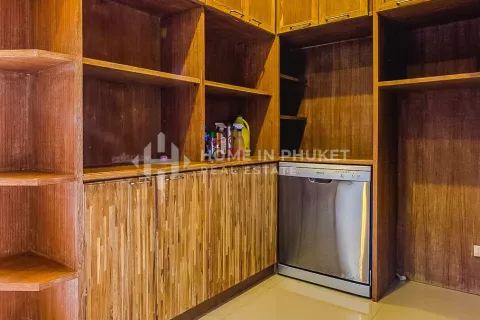 Maison à Chalong, Thaïlande 4 chambres № 131145 - photo 14