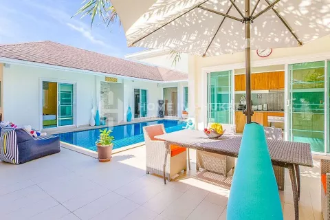 Maison à Chalong, Thaïlande 4 chambres № 131145 - photo 2