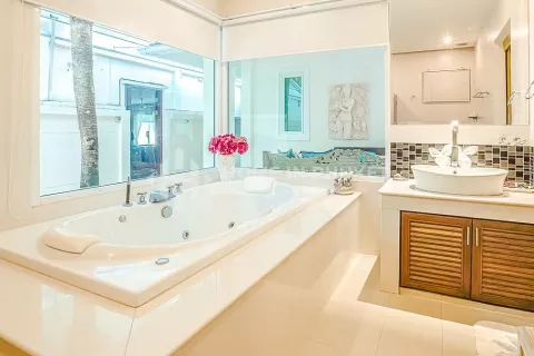 Maison à Chalong, Thaïlande 4 chambres № 131145 - photo 9