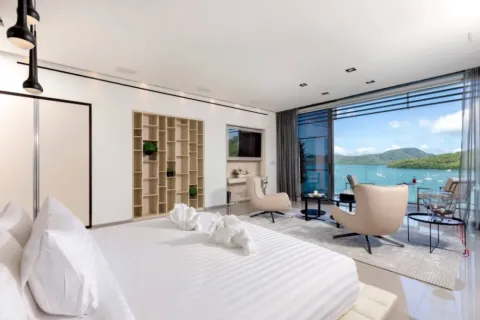 Villa in Phuket, Thailand 6 bedrooms № 107832 - photo 16