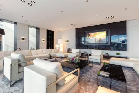 Villa in Phuket, Thailand 6 bedrooms № 107832 - photo 7