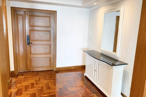 Кондоминиум с 3 спальнями в Бангкоке, Таиланд № 86924 - фото 4