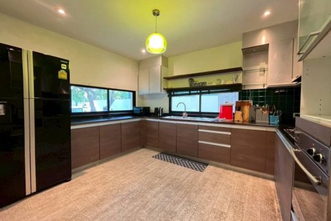 Дом в Паттайе, Таиланд с 3 спальнями  № 132648 - фото 6