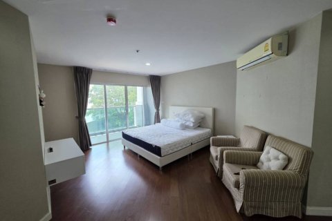 Кондоминиум с 5 спальнями в Хуай Кванге, Бангкок, Таиланд № 132414 - фото 5