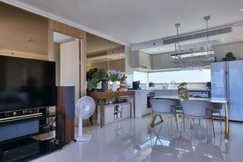 Кондоминиум с 2 спальнями в Банг Ламунге, Таиланд № 115814 - фото 2