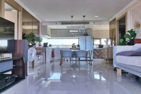 Кондоминиум с 2 спальнями в Банг Ламунге, Таиланд № 115814 - фото 1