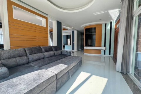 Maison à Bangkok, Thaïlande 5 chambres № 119817 - photo 5