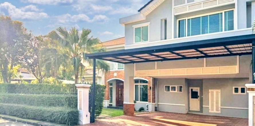 Maison à Bangkok, Thaïlande 5 chambres № 119817