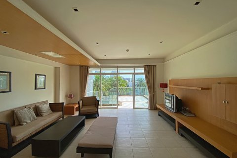 Condo in Hua Hin, Thailand, 2 bedrooms  № 125379 - photo 3