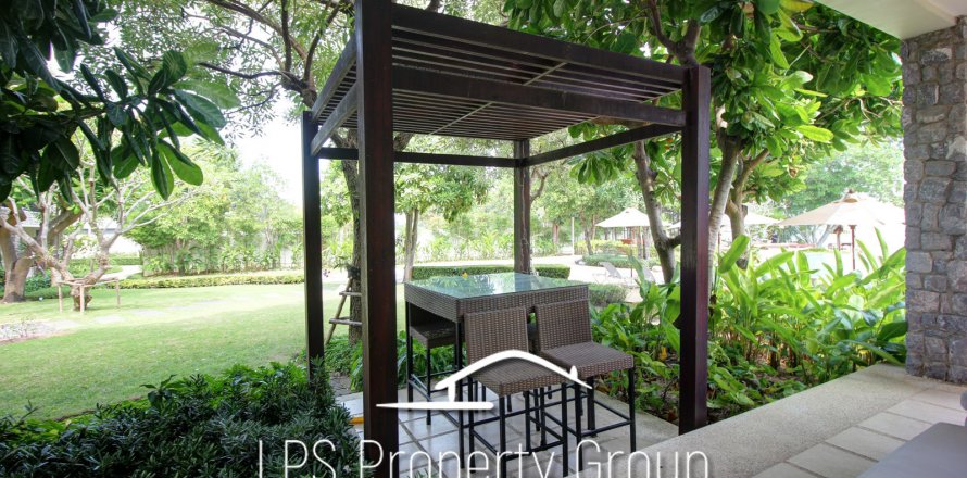 Кондоминиум с 4 спальнями в Хуа Хине, Таиланд № 125377