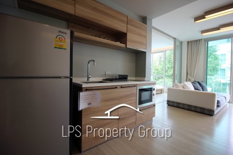Condo in Hua Hin, Thailand, 1 bedroom  № 125376 - photo 15