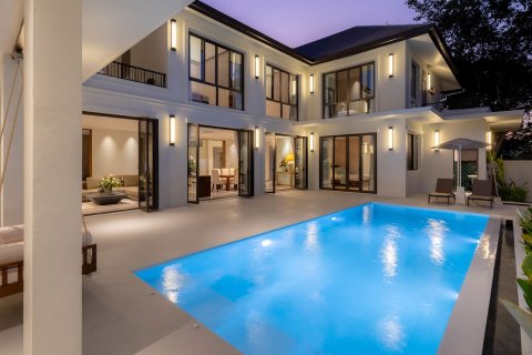 House in Chiang Mai, Thailand 5 bedrooms № 126298