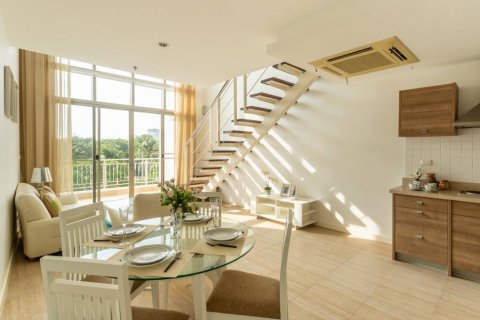Condo in Cha-am, Thailand, 1 bedroom  № 100550 - photo 2