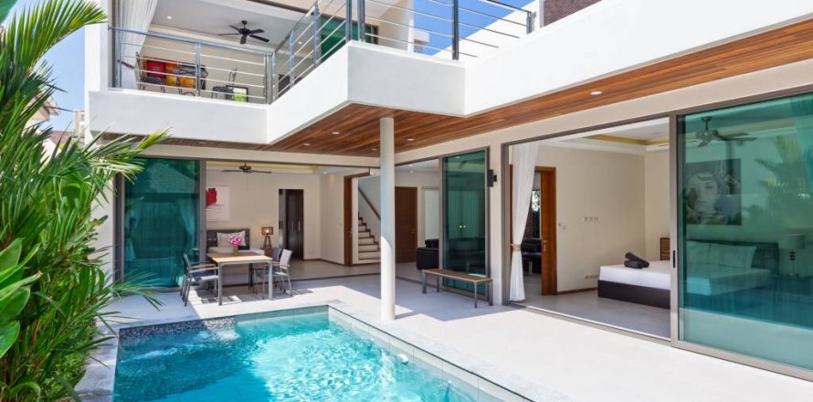Villa in Rawai, Thailand 4 bedrooms № 120478