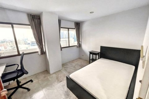 Condo à Bangkok, Thaïlande, 3 chambres  № 120475 - photo 9