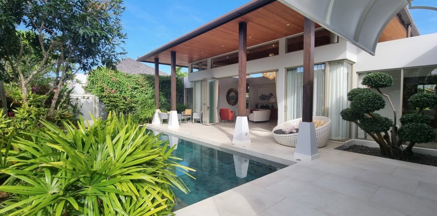 House in Bang Tao, Thailand 3 bedrooms № 84828