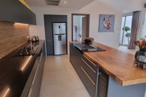 House in Bang Tao, Thailand 3 bedrooms № 84828 - photo 7